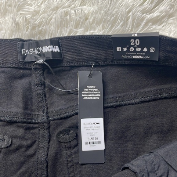 Fashion Nova Oh So 90's Ripped Wide Leg Jeans - Picture 8 of 10